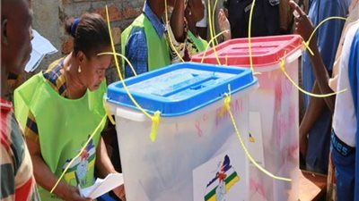 بعثة الاتحاد الإفريقي تؤكد انتظام الانتخابات البرلمانية في إفريقيا الوسطى