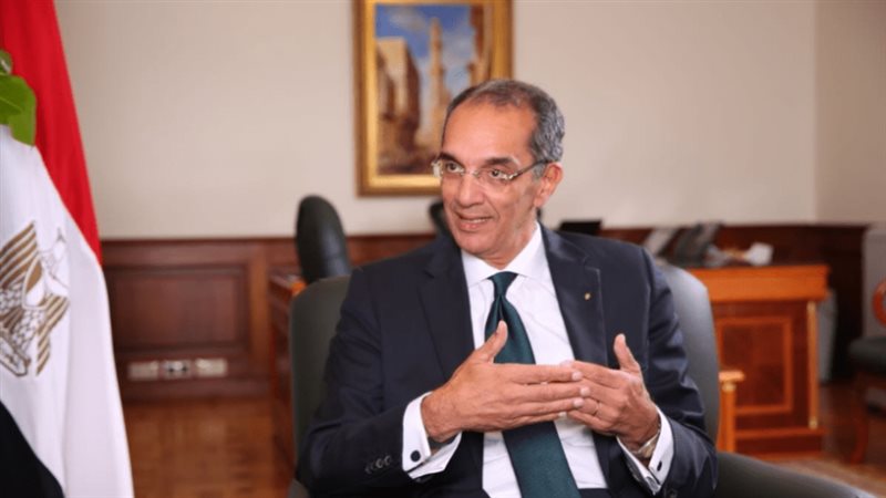 وزير الأتصالات