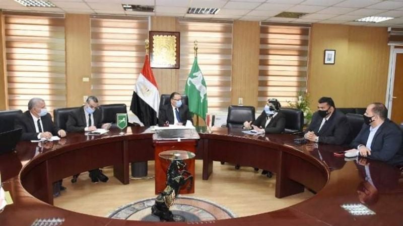 محافظ الشرقيه يستقبل