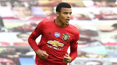 مانشستر يونايتد يعلن تجديد عقد لاعب خط وسطه الشاب المجبري