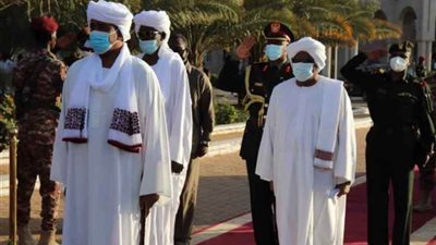 السودان: القائد العام للقوات المسلحة يشهد حفل استقبال الضباط الجدد بالقيادة العامة