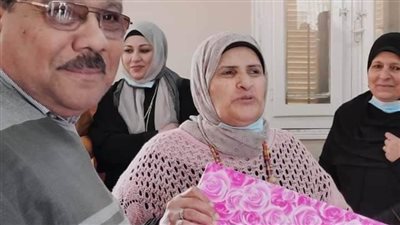 حفل تكريم منى حافظ لبلوغها سن المعاش بزراعة الإسماعيلية