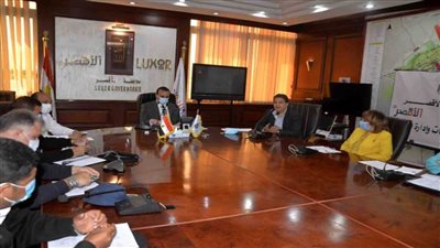 نائب محافظ الاقصر يبحث استعدادات انطلاق مهرجان السينما الإفريقية