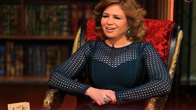 إلهام شاهين تحكي قصة رفض والدتها لعملها بالتمثيل في 