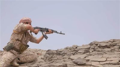 مصرع 30 حوثياً بنيران الجيش اليمني في مأرب