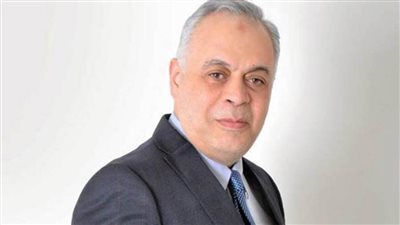 أشرف زكي: استقرار نسبي في حالة المخرج رائد لبيب