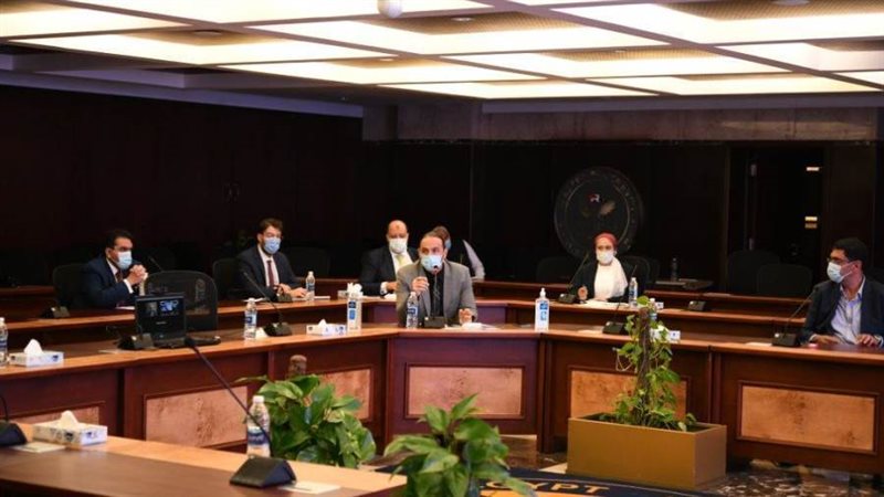 د. إسلام فى لقائه