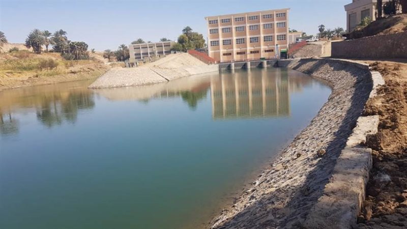 إنشاء وتشغيل محطة