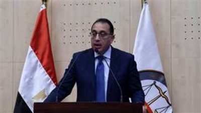 الحكومة تنفي رفع أسعار السلع الغذائية بالأسواق بالتزامن مع زيادة الرواتب والمعاشات