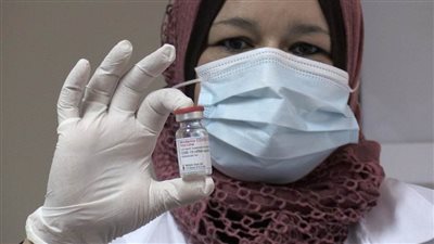 الصحة الفلسطينية: انطلاق حملة التطعيم ضد كورونا في الضفة الغربية غدا