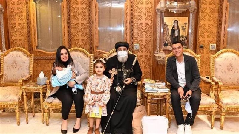 البابا تواضروس مع