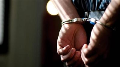 ضبط شخصين قاما بالتعدي بالضرب على إحدى الفتيات