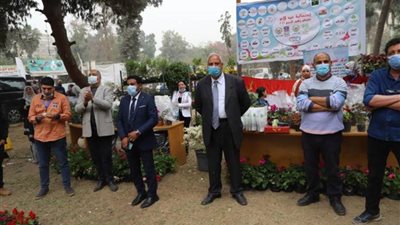 الجيزة تحتفل بعيد الأم بعدد من الأحياء وتستعد لافتتاح منافذ 