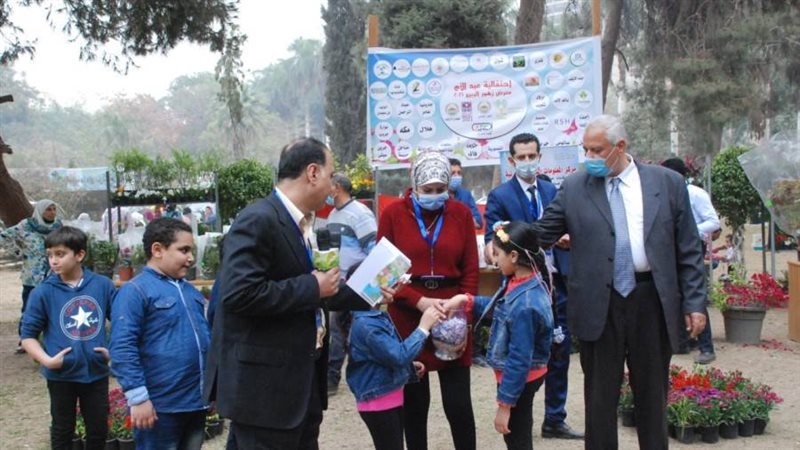 عيد الأم 2021 في