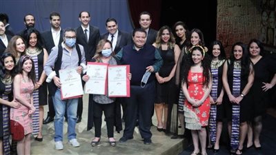 تكريم اسم المبدع بديع خيرى والفنانين عادل خيرى وعلى شريف بالإبداع الفني