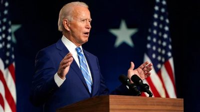 الرئيس الأمريكي يحث مجلس الشيوخ على تمرير قانون حظر السلاح