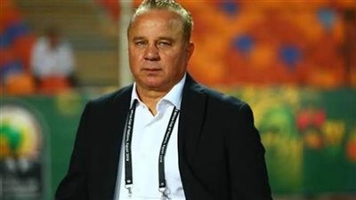 شوقي غريب يعقد لقاء مع وسائل الإعلام غدا على هامش مران المنتخب الأولمبي