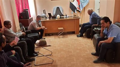 نائب محافظ أسيوط يتفقد مشروعات “حياة كريمة” بدرنكة والغنايم