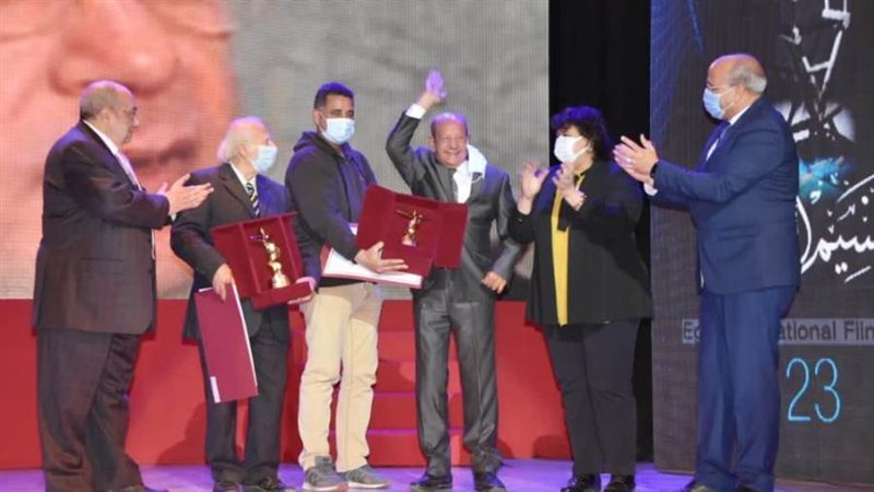 جانب من التكريم