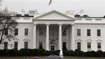 البيت الأبيض يعيد العمل بإجراءات مساءلة الحكومة التي ألغتها إدارة ترامب