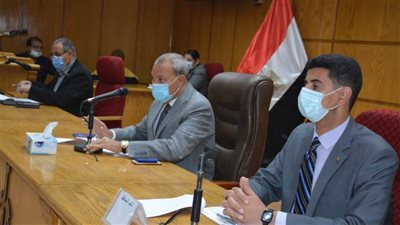 القليوبية تستعرض تنفيذ الخطة الاستثمارية باعتماد 519 مليون جنيه