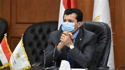 وزير الرياضة يهنيء منتخب مصر لكرة القدم بالتأهل لبطولة كأس الأمم الإفريقية