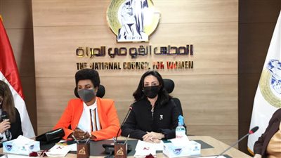 قرينة رئيس بروندي تشيد بالجهود المصرية لتمكين المرأة