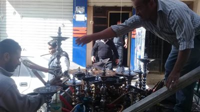 محافظ أسيوط: مصادرة شيش وغلق وتشميع كافيتريات لمخالفتها تطبيق الإجراءات الاحترازية