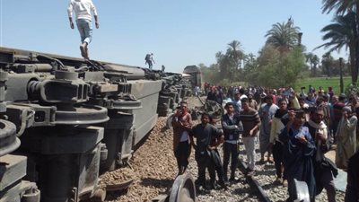 وزير الأوقاف: عشرة آلاف لأسرة كل متوفى وخمسة آلاف جنيه لكل مصاب