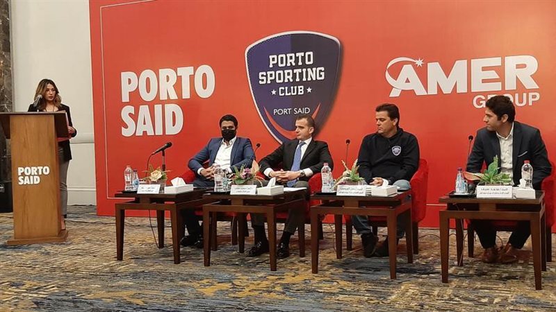 مسؤلى النادى خلال