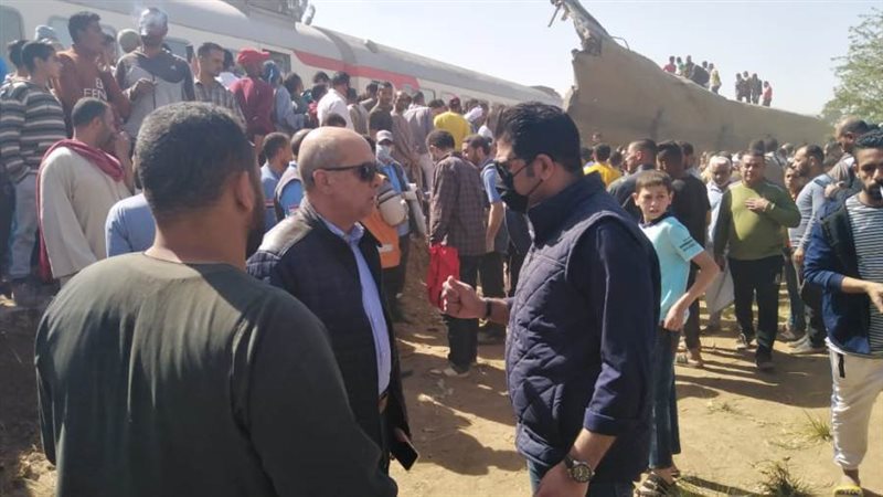 المحافظ في موق الحادث