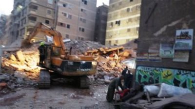 النائب العام يأمر بالتحقيق العاجل في حادث انهيار عقار بجسر السويس