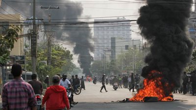 تقارير إعلامية: مقتل 50 متظاهرا برصاص قوات الأمن في ميانمار