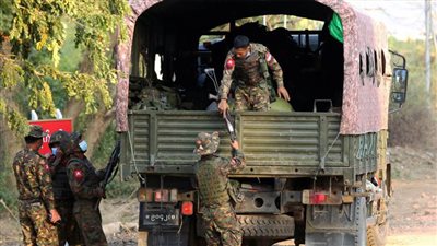 فرنسا تلوح بفرض عقوبات جديدة على مسؤولي الإنقلاب في ميانمار