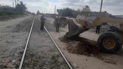 غلق 11 معبرا مخالفا وغير قانونى على السكة الحديد بالبحيرة