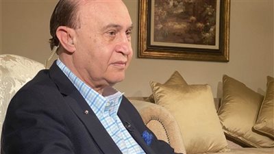 مهاب مميش يزف خبرًا عاجلًا وبشرى سارة بشأن السفينة الجانحة في قناة السويس