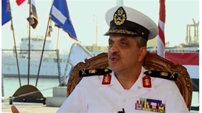 تصريح هام واجراء عاجل من رئيس هيئة قناة السويس لعودة الملاحة فور تعويم السفينة الجانحة