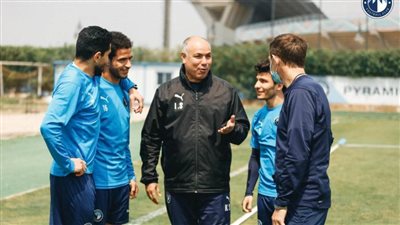 السبعة الدوليون ينتظمون في تدريبات بيراميدز 