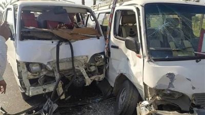 مصرع وإصابة 8 في حادث تصادم 4 سيارات بأسيوط.. (صور)