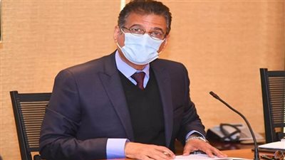 مساعد وزيرة الهجرة يبحث مع 