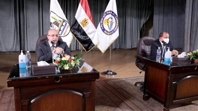 محافظ بني سويف: الدولة نجحت إدارة أزمة  جنوح السفينة