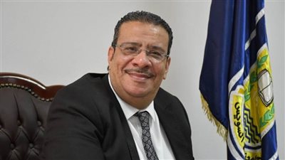 زكى:  حصول كلية طب القناة على الاعتماد من هيئة ضمان الجودة للمرة الثالثة على التوالى 