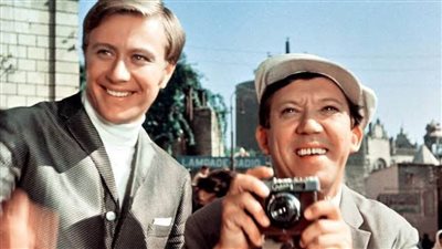 اليد الماسية في ختام جمعية الفيلم بعد غدٍ