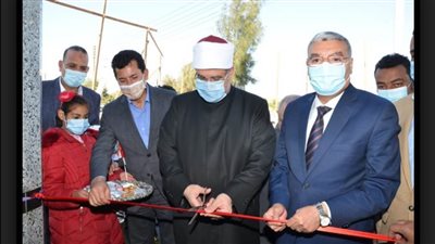 وزيرا الأوقاف والشباب ومحافظ المنيا يفتتحان مسجد آل عياد بأبو قرقاص 