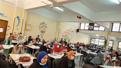 حاضنة مسار لريادة الأعمال بجامعة سوهاج تنظم معسكر الاستثمار في الشباب 