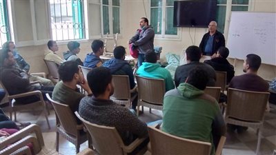 التدريب على حرف السباكة والنجارة والدهانات من خلال مؤسسة مهنة ومستقبل بالبحيرة