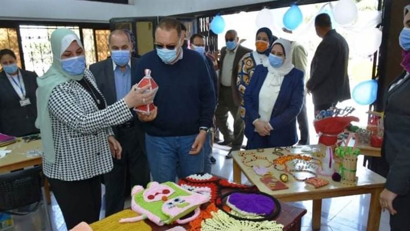 محافظ الشرقيه يشارك