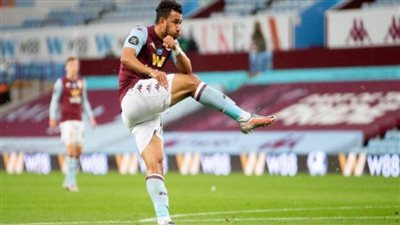 شهادة مدرب أستون فيلا في تريزيجيه