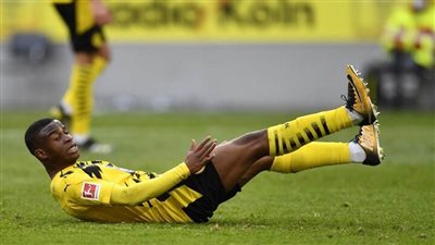 بوروسيا دورتموند يخسر جهود نجمه موكوكو حتى نهاية الموسم