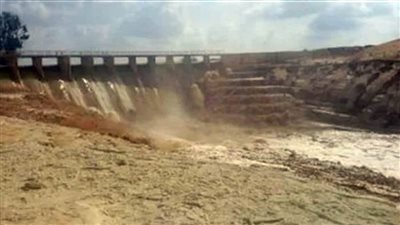 إنشاء بحيرة صناعية و7 أحواض تهدئة فى مجرى وادى العريش   